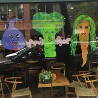 Street view in Oct at Life Alive Organic Cafe in Salem