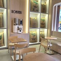 The atmosphere at Deux Coffee Brasil in Foz Do Iguacu