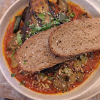 Vegan shakshuka at Buur Deli in Dusseldorf