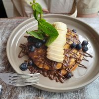 Vegan pancakes at Buur Deli in Dusseldorf