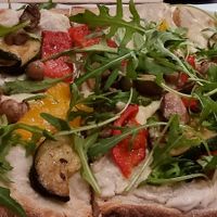 Vegan pinsa at Pinsano in Nuremberg