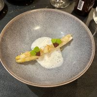 Sous vide gegaarde asperge met kokos schuim en limoen  at Restaurant 1487 in Zevenaar