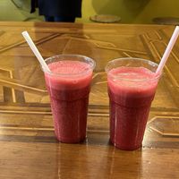 Centrifullato rapa rossa e banana  at Zazie - Via D'Azeglio in Bologna