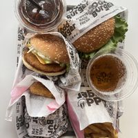 ChickUn Cordon Bleu
Crispy ChickUn
Fries
Hashbrowns
Sausage Breakfast Sandwich
  at Odd Burger in Calgary