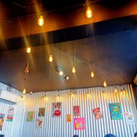 Carteles de publicidad japonesa at Momotaro Foods in Santiago