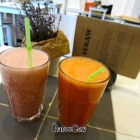 Juice & Smoothie at 42Raw in London
