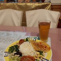 Chinese Set Meal with Mushroom Steak (NT$ 150) and TREE Top Apple Juice (NT$ 40) at Loving Hut 愛家 - QingZhong St in Tainan