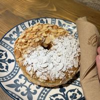 Almond filled with cream at VegAmazing Doughnuts - Tirso de Molina in Madrid