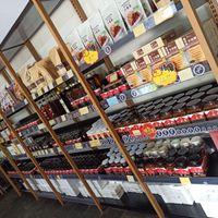 shop at Yi Ran Tang Vegetarian Buffet in Dali