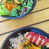 Monk Bowl (unten) und Rotes Curry (oben) at Greentable in Hamburg