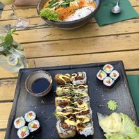 Sushi Mix und Curry  at Greentable in Hamburg