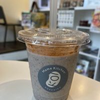 smoothie at Mame Kitchen Maruyama in Sapporo