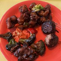 Broccoli Beef, Sweet and Sour Pork, Kung Pao Chicken..  at Oscar in Tokyo