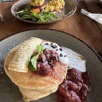 Pancakes and tofu toast  at Mana Retreat in 