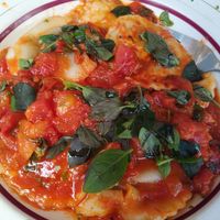 Ravioli de pêra ao molho de tomate at Sabrage Amendola in Rio De Janeiro