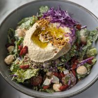 Kale n Hummus salad at Ver De in El Nido