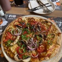 Vegan pizza at Albi in Malaga