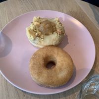Top: apple donut, bottom: cinnamon donut  at Brammibal's Donuts - Schanzenviertel in Hamburg