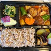 Sweet & Sour Meatballs at Taiwan Rakuzen - 台湾蔬食 楽膳 in Osaka