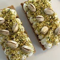 pistachio pie  at orrrn in Jeju