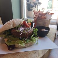 Oesterzwamburger at Breakaway in Sint Geertruid