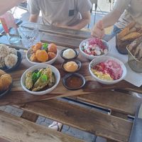 borrelplank xl 2-4 pers - 36 euro at Breakaway in Sint Geertruid