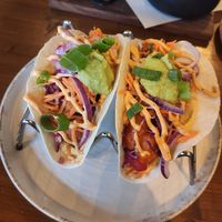Bloemkool wing tacos at Breakaway in Sint Geertruid