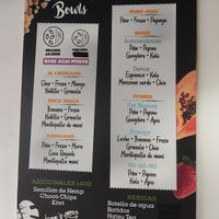 Smoothies and juices at Luna's Bowls in Liberia