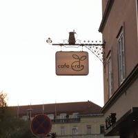 at Cafe Erde in Graz