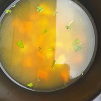 Gemüsesuppe at Cafe Erde in Graz