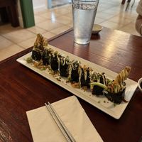 Flower Power roll  at Terrestre Cocina Compasión in San Juan