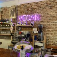 Ambiente  #Veganuary at La Oveja Negra in Madrid