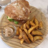 Oveja negra hamburguesa!   at La Oveja Negra in Madrid