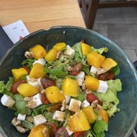 Salad 🥬  at La Oveja Negra in Madrid