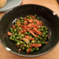 Menu of the day / Starter / sautéed peas & vacon at La Oveja Negra in Madrid