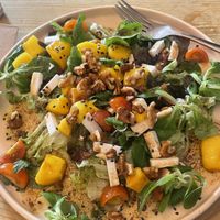 Lovely mango, vegan cheese, walnuts, really hit the spot!   at La Oveja Negra in Madrid