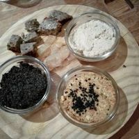 Selection of dips at La Oveja Negra in Madrid