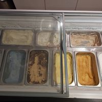 Vegan ice cream at La Glace de Badiane in Beirut