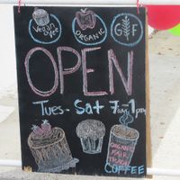 Hours
 at Vegan Vee in Nashville
