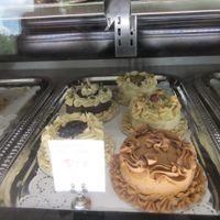 Cakes at Vegan Vee in Nashville