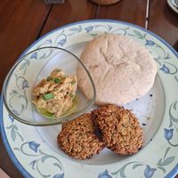 Falafel hummus pita at Joo Chiat Café - ジュー・チャット・カフェ in Ishigaki