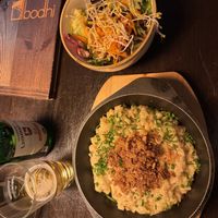 Mac and cheese with salad  at Bodhi in Nuremberg
