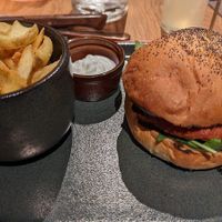 Vegan Burger at Pizzeria Mamma Mia in Cagliari