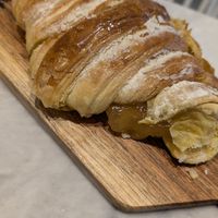 Croissant de maçã at O Melhor Croissant da Minha Rua - Barreiro in Setubal