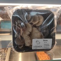 M at O Sítio Dos Cogumelos -  Mercado do Bolhão in Porto