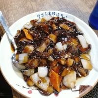 Shiitake, onion and carrot in teriyaki sauce at Higuma in Platja Daro