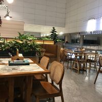 Nice environment to enjoy food with group at SIN - PappaRich - T2 in East Singapore