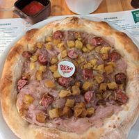 Sausage, potato, and onion pizza at Pit'sa in Bergamo