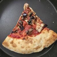 Pizza Norma - ultimo pezzettino at Pit'sa in Bergamo