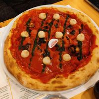 La regina at Pit'sa in Bergamo